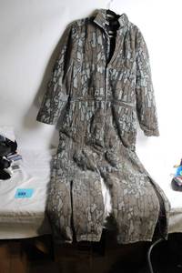 lot 41 image: Cabelas Trebark Camouflage Insulated Coverall