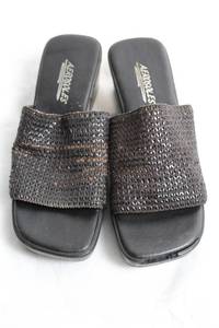lot 110 image: Womens Size 7 Aerosoles Black Wedge Sandals