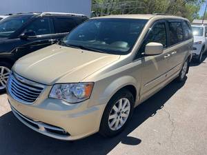 2011 Chysler Town & Country Touring