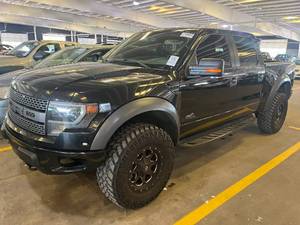 lot 21 image: 2013 Ford F-150 Raptor SVT 4x4