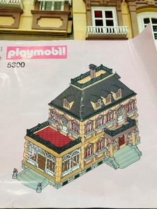 lot 139 image: Vintage1989 Playmobil Victorian Dollhouse Mansion