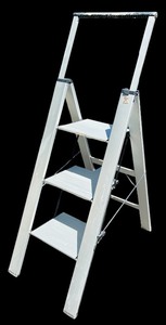 lot 195 image: Frontgate Step Ladder