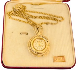 lot 167 image: Vintage Caravelle Gold Tone Swiss Pendant Watch Necklace