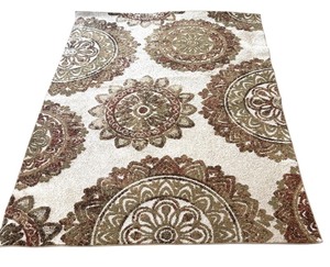 lot 50 image: Beautiful Banda Ivory Area Rug by Torino Made in Turkey