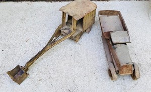 lot 117B image: Antique Turner 1920s Pressed Steel Toy Dump Truck and Toy Backhoe