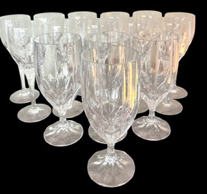 lot 47 image: Vintage Crystal Goblets, Wine Glasses, Gorman and More