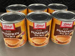 lot 380 image: SC 3 - Set of 6 Libbys Easy Pumpkin Pie Mix 30 oz Cans
