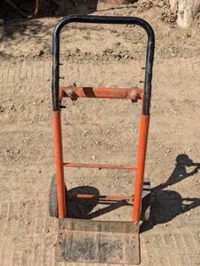 lot 138 image: Red Metal Utility Dolly