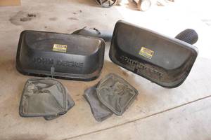 lot 8 image: John Deere Bagger System