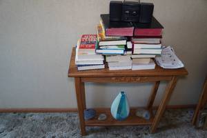 lot 161 image: Side Table with Contents