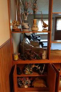 lot 257 image: Assorted Home Dcor