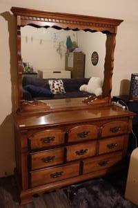 lot 211 image: Large Wooden Dresser with Mirror