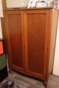 lot 208 image: Vintage Wardrobe Cabinet