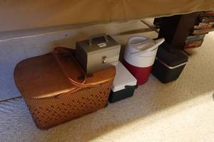 lot 289 image: Picnic Basket and Coolers