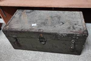 lot 277 image: Vintage Trunk