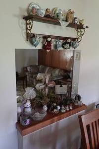 lot 157 image: Assorted Home Dcor