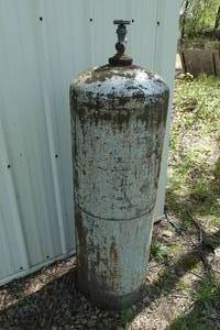 lot 11 image: Propane Tank
