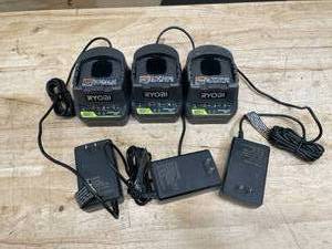 lot 147 image: Lot of 3 - Ryobi 18V Charger Model # P118B