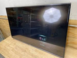 lot 170 image: LG 49LX570H-UC HD Television