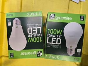 lot 120 image: Lot of 8 Greenlit LED Light Bulbs (100-Watt Equivalent )