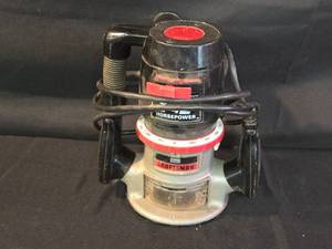 lot 45 image: Sears Craftsman 1 12 HP Router Model 315.17431