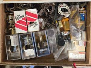 lot 89 image: Assorted Lot of Door Locks and Electrical Cables