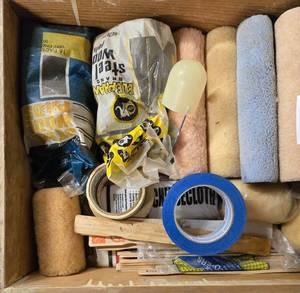 lot 91 image: Collection of Painting and Staining Supplies