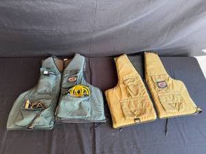 lot 192 image: Pair of Stearns Adult XX-Large Fishing Vests Type III PFD