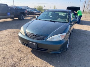 lot 12 image: 2002 Toyota Camry