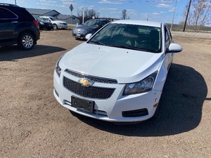 lot 8 image: 2014 Chevrolet Cruze