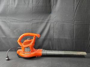 lot 11 image: Black & Decker Electric Leaf Blower 240 MPH