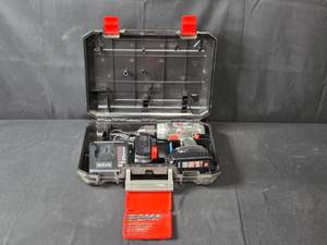 lot 14 image: Porter Cable 18V Cordless Drill with Charger and Drill Bit Set