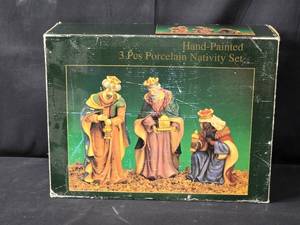 lot 34 image: Hand-Painted Porcelain Nativity Set