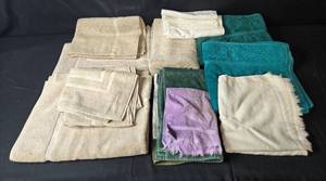 lot 151 image: Collection of Assorted Bath Towels in Various Colors