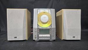 lot 254 image: JVC CA-FSV100 Compact Component System with Speakers