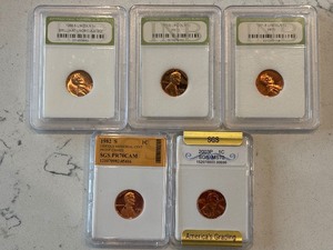 lot 24 image: Lincoln Cents