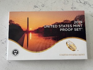lot 47 image: 2019-S Proof Set