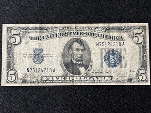 lot 84 image: 1934 C Blue Seal $5 Dollar Silver Certificate