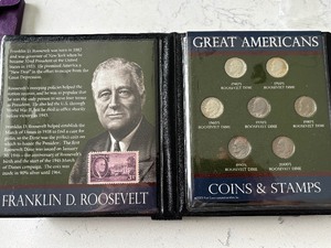 lot 100 image: Roosevelt Dimes