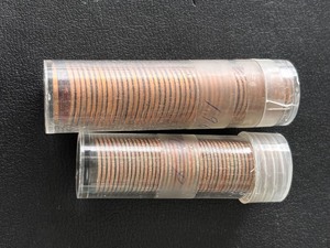 lot 123 image: Roll of 1960-D Lincoln Cents and 1970 Roosevelt Dimes