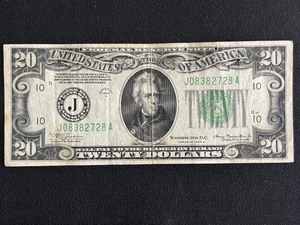 lot 136 image: 1934 A Green Seal $20 Federal Reserve Note