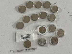 lot 143 image: Uncirculated Quarters