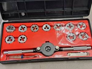 lot 1168 image: Craftsman Kromedge Hexagon Die Set 15-piece with Case