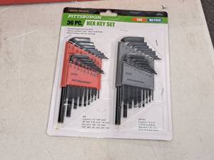 lot 1173 image: Pittsburgh Hex Key Set - Metric and SAE - Standard and Long Length 36-piece