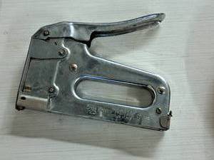 lot 1189 image: Arrow Stapler T-25