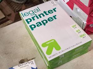 lot 1222 image: Lot of (2 Reams) Amazon Basics Legal Printer Paper  500 Sheets  20#  92 Bright 8-12x14