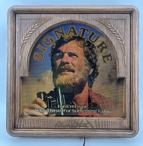 lot 7 image: Vintage Signature Dissolving Illuminated Backbar Sign