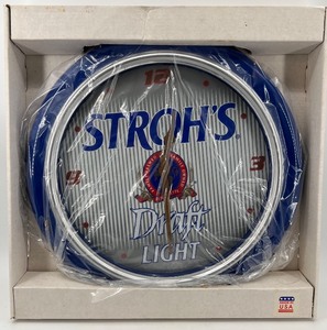 lot 19 image: Strohs Draft Light Non-Illuminated Wall Clock