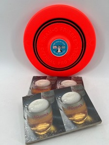 lot 95 image: Hamms Beer Wham-O Official Pro Model Frisbee & Hamms Beer Table Tents