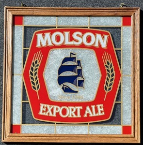 lot 136 image: Molson Export Ale Decorative Mirror with Oak Frame